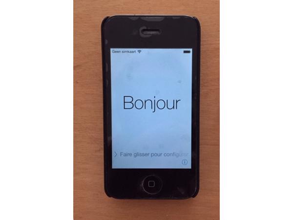Apple Iphone 4		Wegens aanschaf andere Iphone deze goed werk
