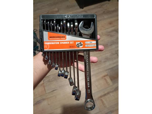 Combination spanner set
