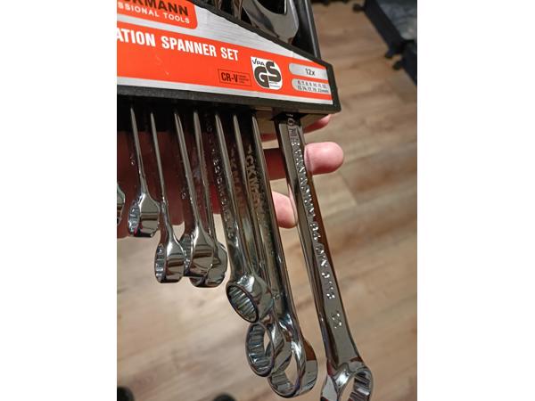 Combination spanner set