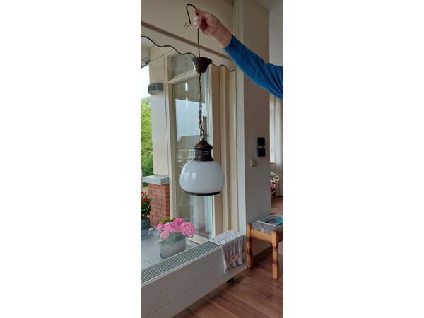 Hanglamp   Als nieuw  met koperen rand en schakelketting