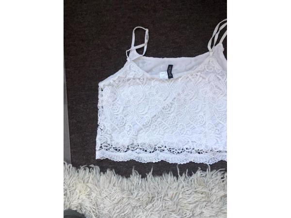 leuke  nieuwe  kanten  top  gevoerd