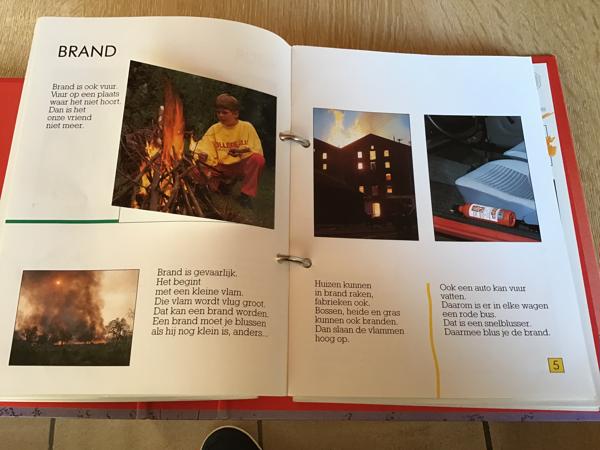 8 Prachtige Kinderboeken m. grondige tekst en uitleg & foto