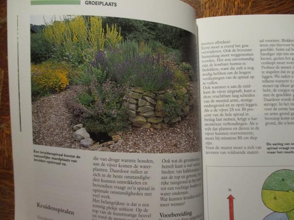 Tuinwijzer  -  Kruiden in de Tuin