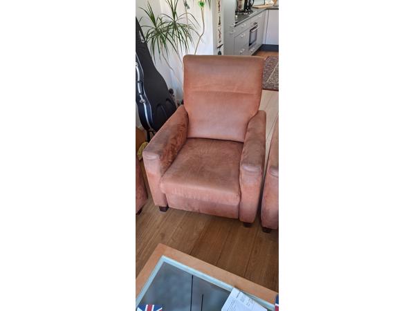 Bankstel 3 zits  2 fauteuils met relax stand
