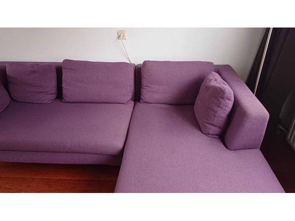 Leuke paarse bank met chaise longue, 2.54 breed