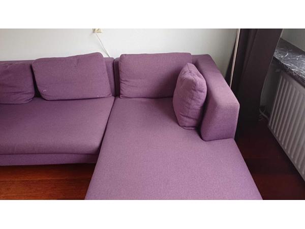 Leuke paarse bank met chaise longue, 2.54 breed