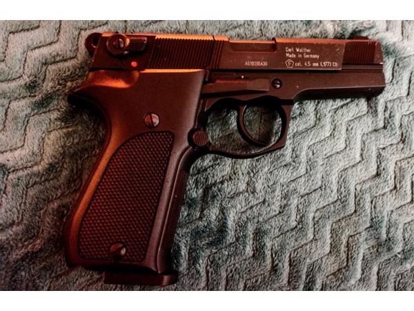 2 x co2 pistool z.g.a.n
