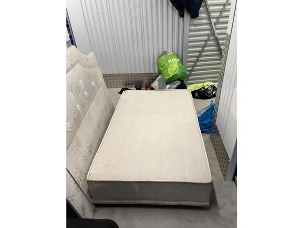 Boxspring 180 bij 200