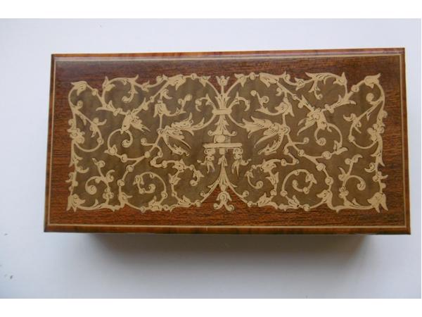 Antiek en Curiosa uit Azie