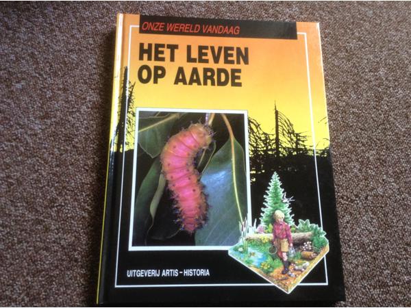 Boeken ; Onze Wereld Vandaag ; 16 Prachtige boeken, leerzaam