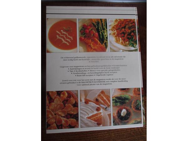 Readers's Digest Magnetron Kookboek