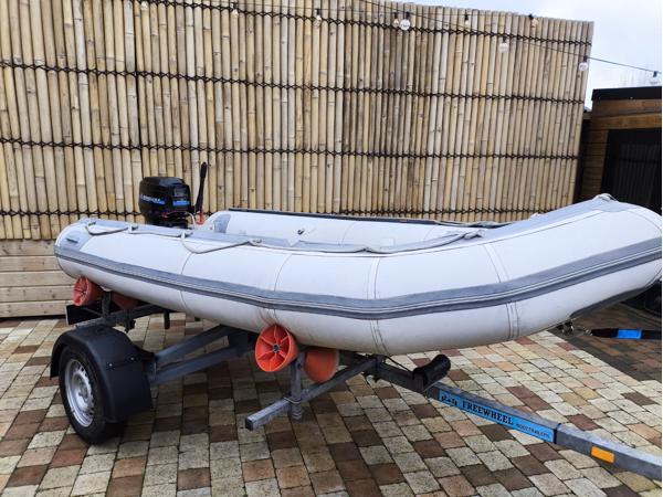 Rubberboot Rib Avon s340 met mercury 7.5pk 2takt