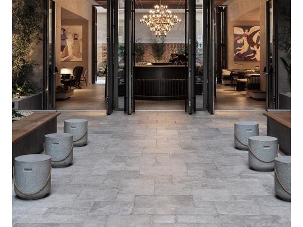 Castle stones - Castlestones - grijs genuanceerde tegels