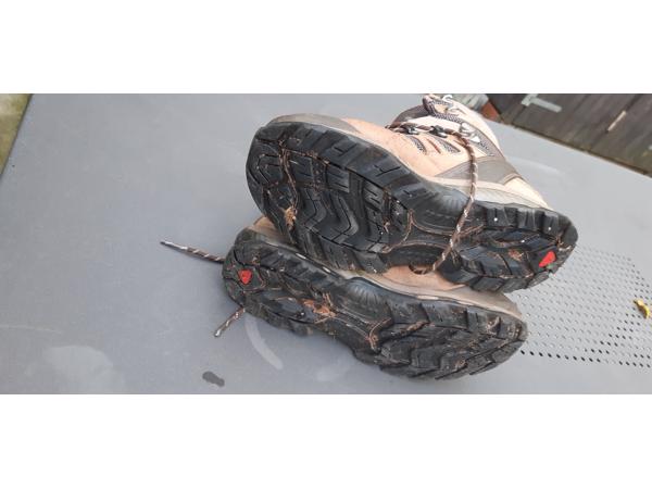 Wandelschoen maat 40