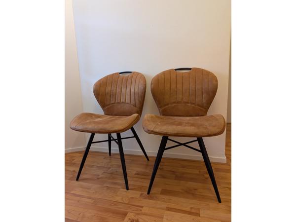 2 Cognac kleur eettafel stoelen