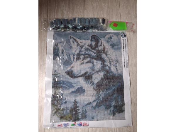 nr 79 Diamond Painting winter wolf 50x40cm (rond)