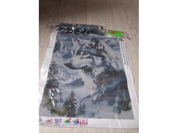 nr 79 Diamond Painting winter wolf 50x40cm (rond)