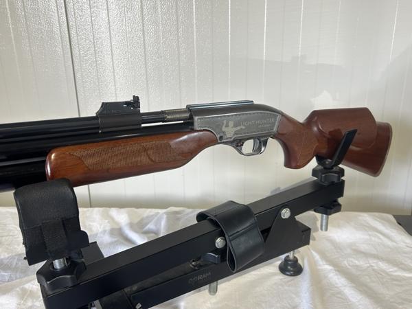 Air Venturi Light Hunter II Dual Tank .45 PCP