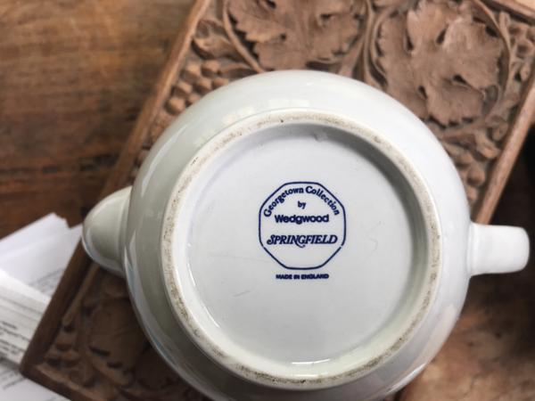 Leuke theepot van wedgewood