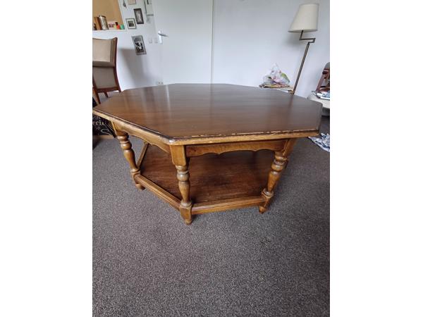 Salontafel 8 hoekig eiken