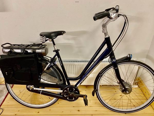 Set Elektrische Fietsen Van Koga En Riese M Ller Charger In Lelystad