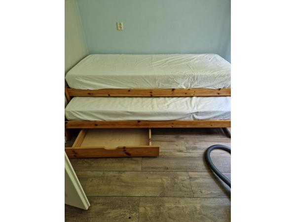 Boxspring 160x200 en 1 persoonsbed