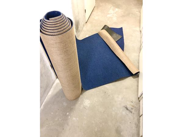 Tapijtrol Blauw 1:10 bij 2:20 meter