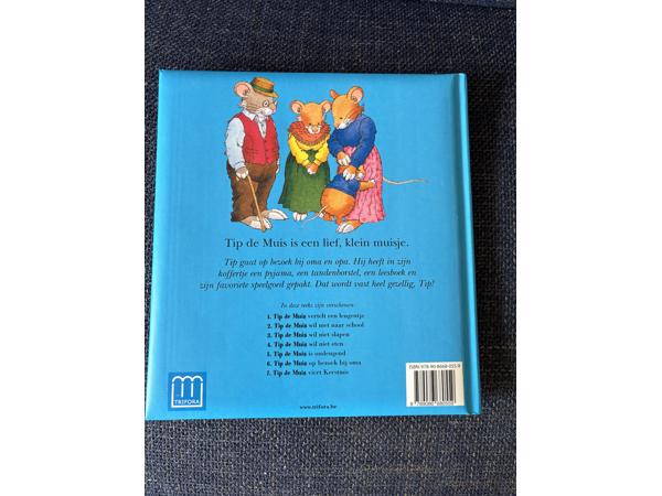 Campanella: Tip de muis op bezoek bij oma viert kerstmis