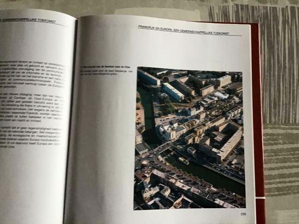 Boek ; FRANKRIJK ;Prachtig exemplaar, unieke foto's en land