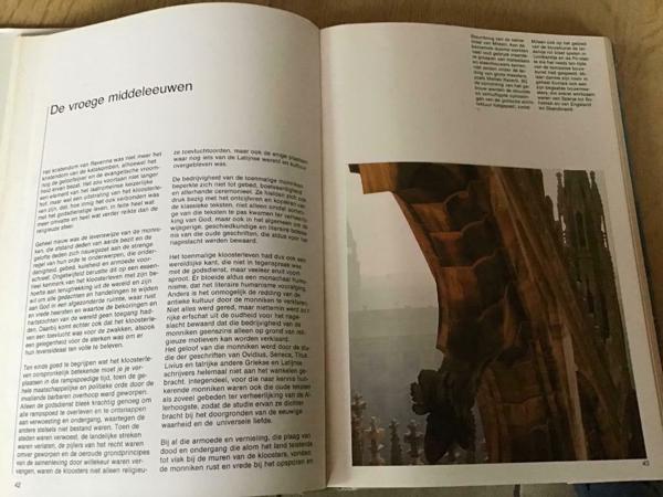 Boek Italië .Prachtig exemplaar eventueel een reis te boeken