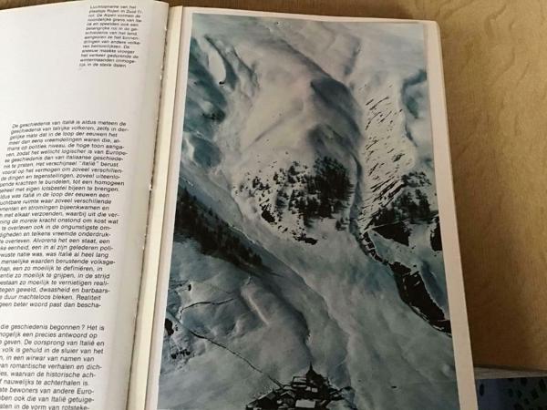 Boek Italië .Prachtig exemplaar eventueel een reis te boeken