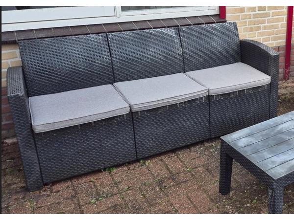 MaxxGarden driezits tuinbank inclusief kussens.