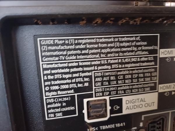 bieden twee tv''s  twee montoren  zonehemel