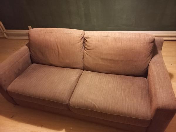 Bruine 2-persoonsbank