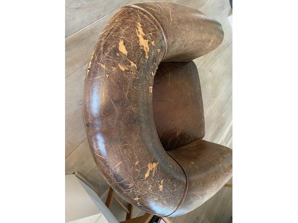Engelse/Britse Wingchair & Schapenlederen Stoel