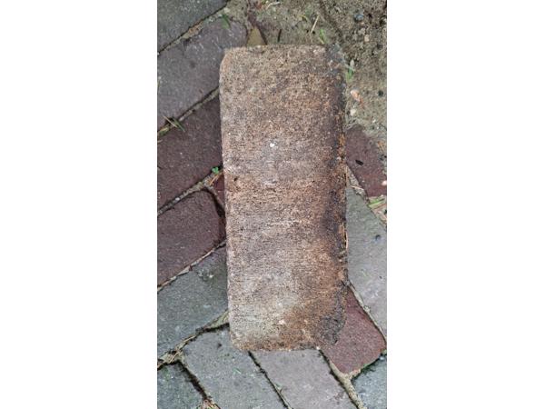 Gratis af te halen Zand en Tegels