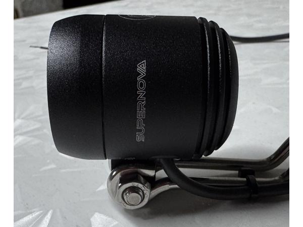 Fietslamp Supernova.