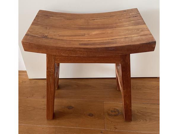 houten badkamerset kastje bankje spiegel