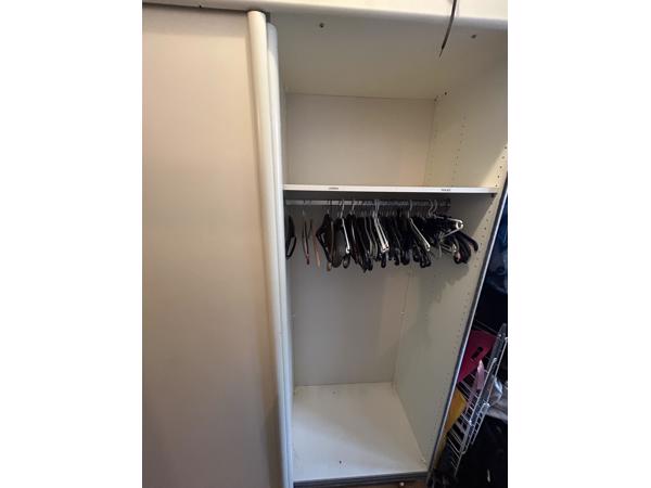 3-deurs kledingkast, hang & planken