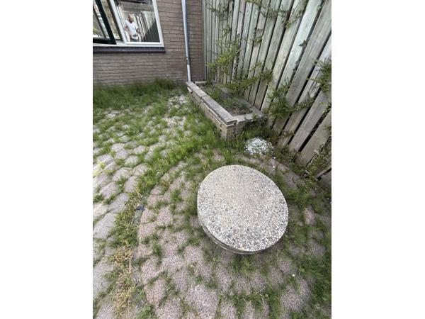 Gratis tegels tuintegels in Hoofddorp