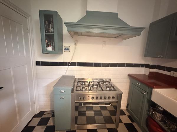 Artistieke keuken (25 of 26 juli af te halen)