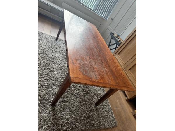 Stijlvolle, rechthoekig antieke eikenhouten (eet/werk)tafel met 3 lades