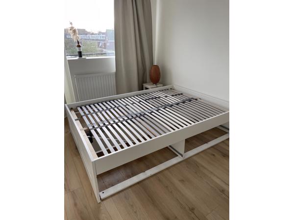 Ikea bed 140 m, gebruikt