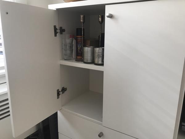 Televisie/wandkast gratis op te halen in Amsterdam in Amsterdam - Huis