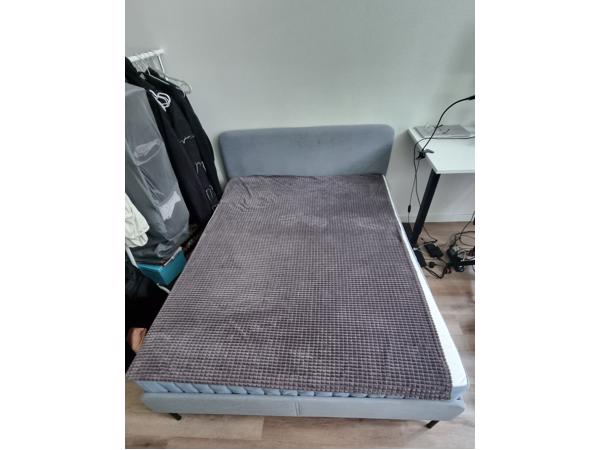 Ikea Slattum bed met mattress