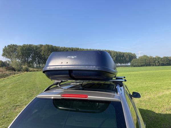 Dakkoffer 650 liter te huur