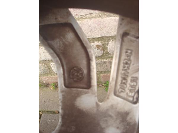 17 Inch Originele VW Polo 2G Velgen Nr 206