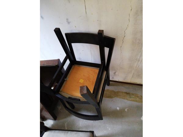 Salontafel en  vintage eethoek