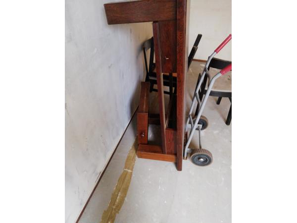 Salontafel en  vintage eethoek