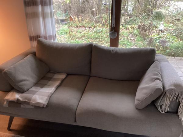 Prima bankstel, twee bankjes